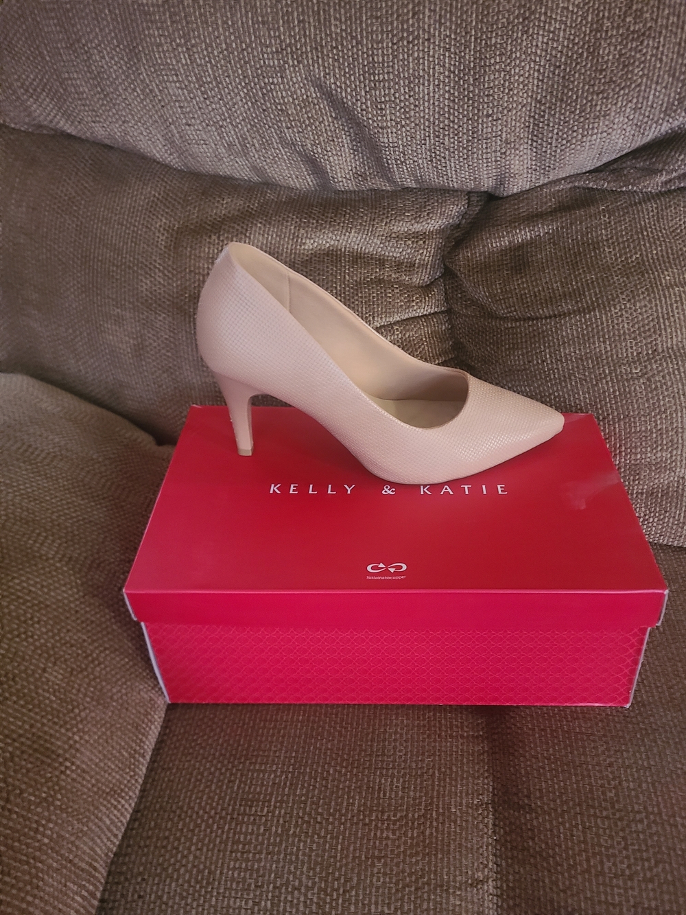 Kelly & Katie Blush Beige Pointed Toe Mid Heel Pump